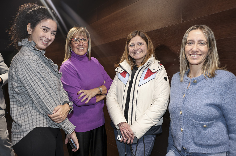 La dona sola obra de teatre