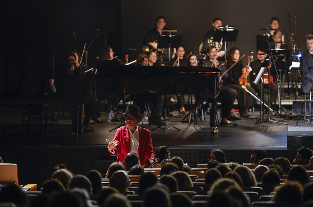 Love Love Love, un espectacle sobre amor i música