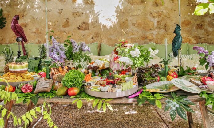 L’art de vestir la taula a la primavera/estiu: claus per transformar la teva terrassa en un escenari irresistible