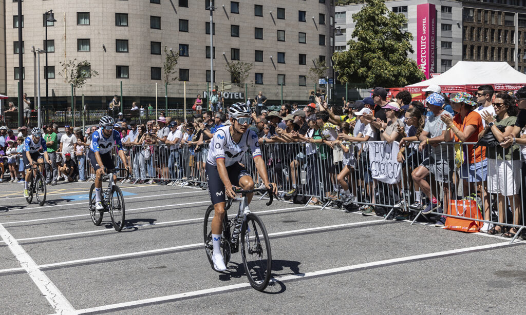 Pogačar conquista Andorra amb una exhibició històrica a La Vuelta