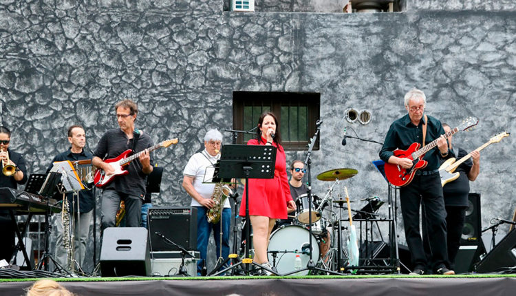 01-523318878_18519438814016605_32584293224006181_n (1)