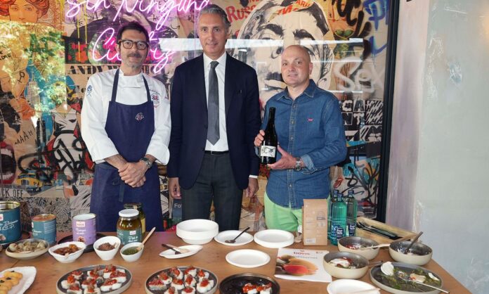La firma italiana Bovis es presenta a Andorra de la mà de Classic Vins