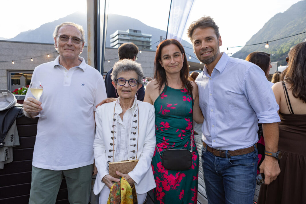 INAUGURACIO The RoofTop VAN (75 de 192)