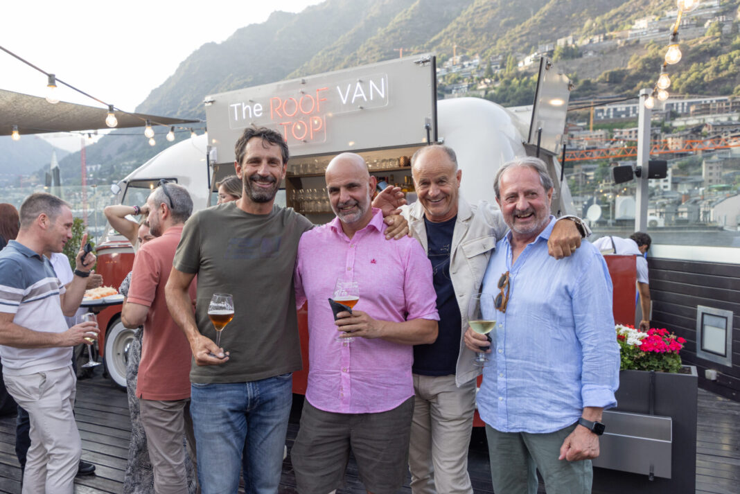 INAUGURACIO The RoofTop VAN (96 de 192)