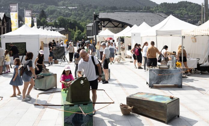 Productes de proximitat i activitats per a tota la família al Mercat Artesanal d’Ordino