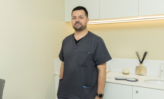 Dr. Julián Higuera: “Prioritzem tractaments naturals, harmònics i, sempre que sigui possible, no permanents”